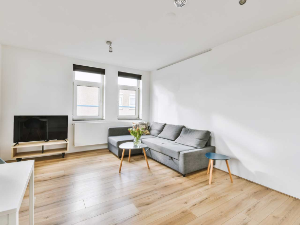 Sample Spacious apartment with parking