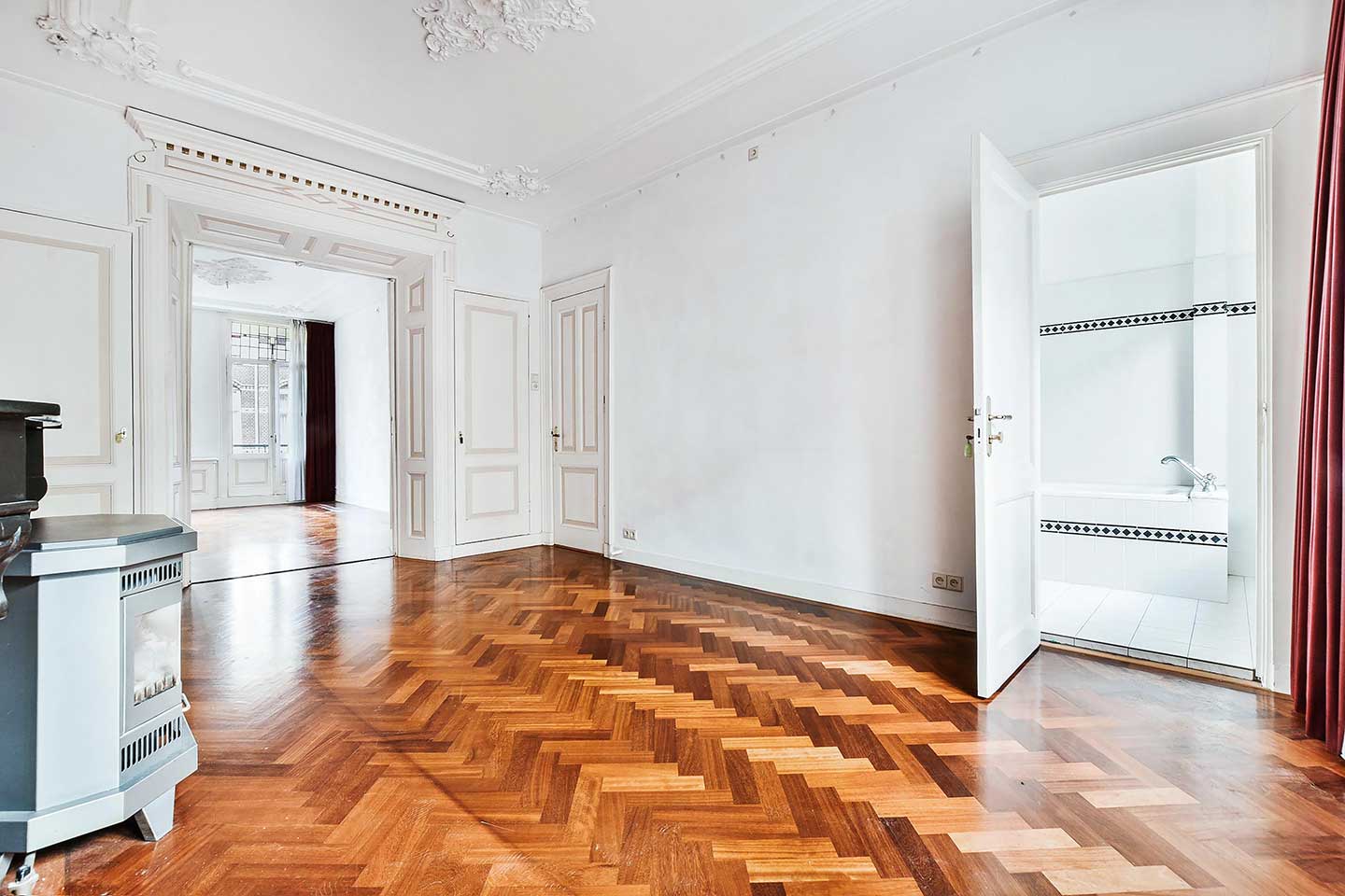 Sample Three-bedroom with garden